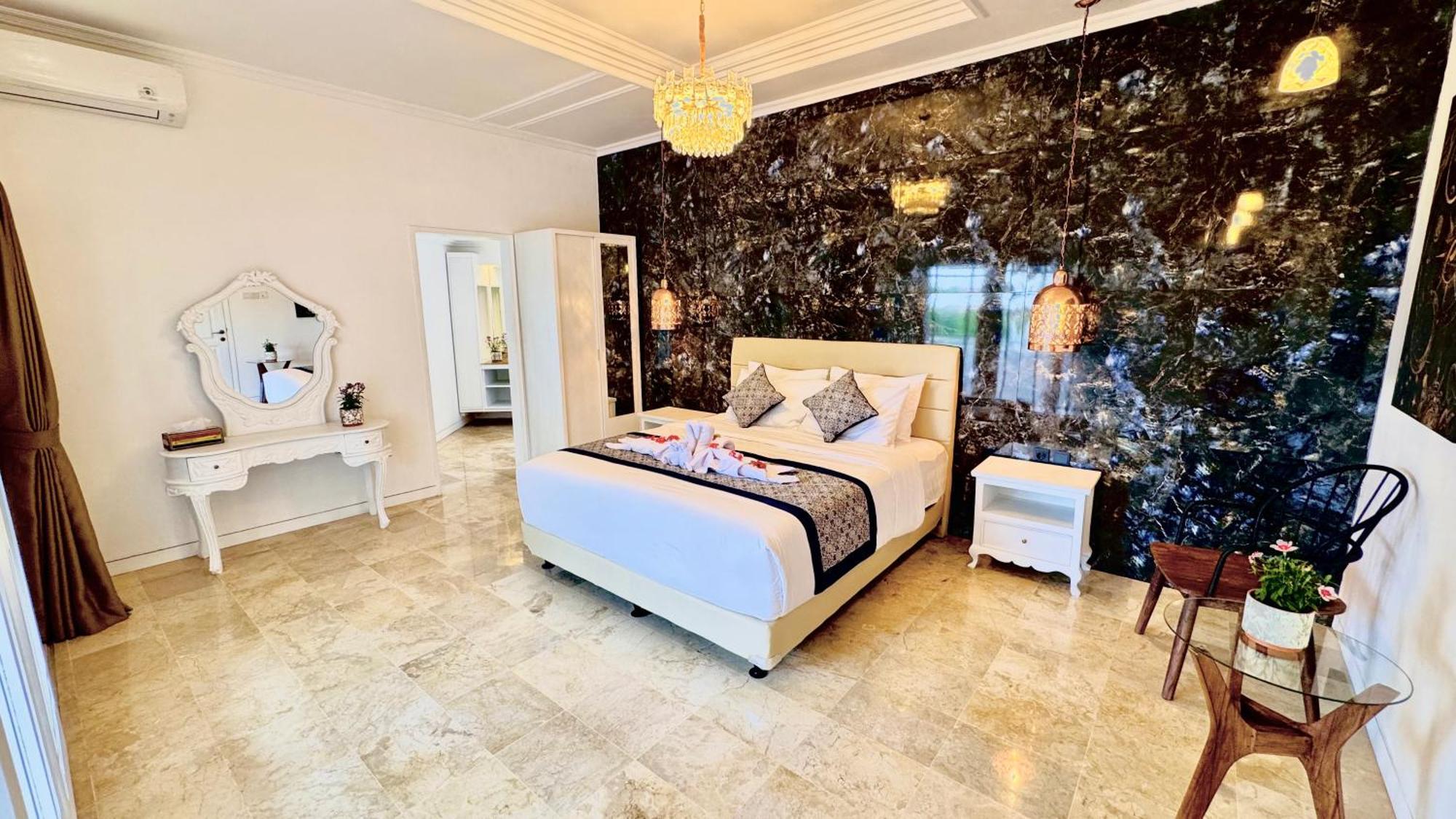 Emerald Luxury & Comfort In Nusa Dua (Bali)