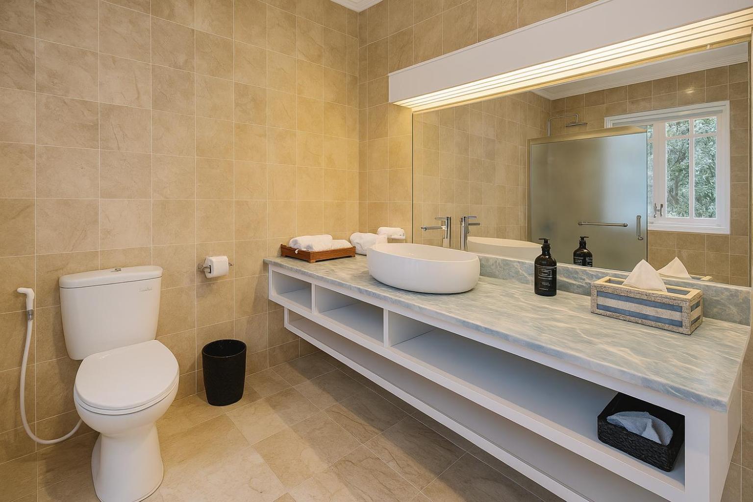 Emerald Luxury & Comfort In * Nusa Dua (Bali)
